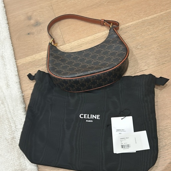 Celine Ava monogram print - Picture 8 of 16